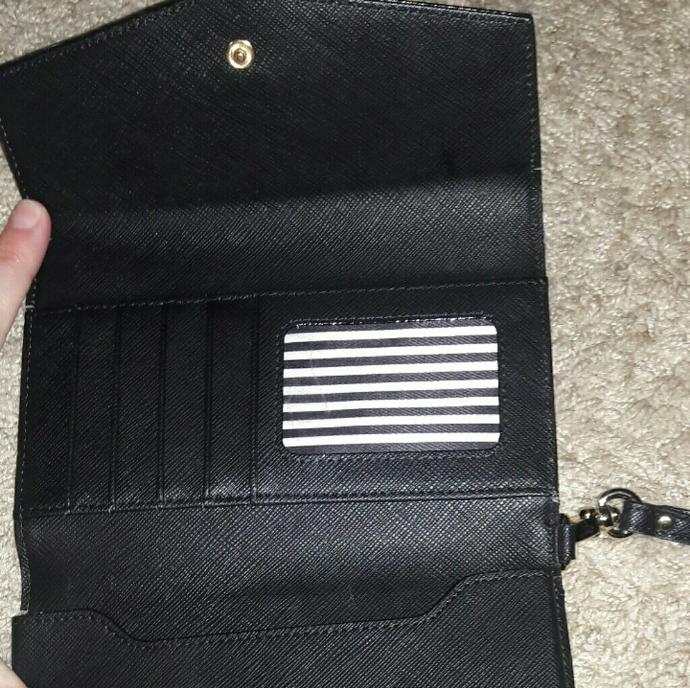 Kate Spade Wallet - Picture 3 of 4